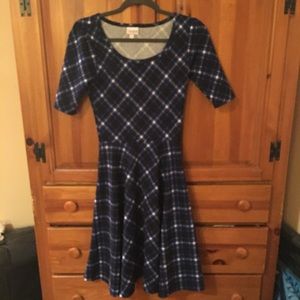 LULAROE Nicole dress never worn