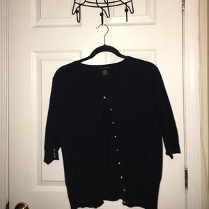 Quarter length sleeve Cardigan