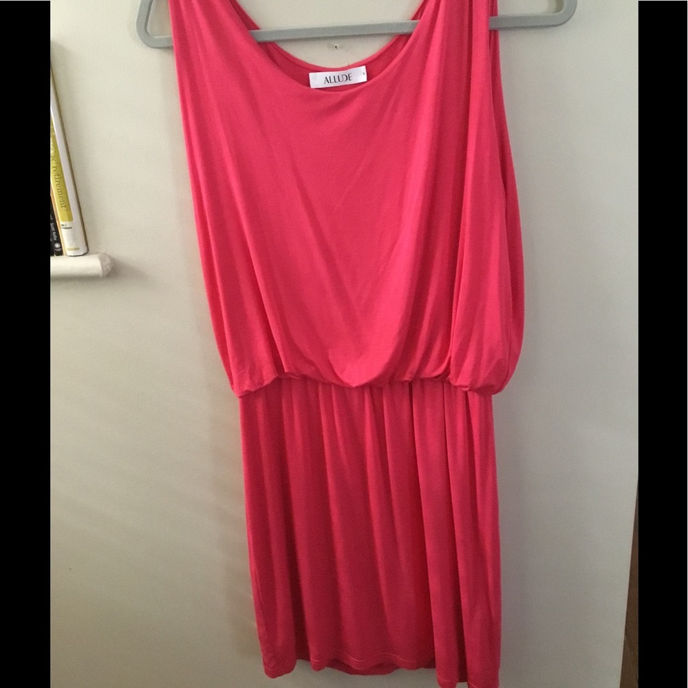 Fun pink dress!