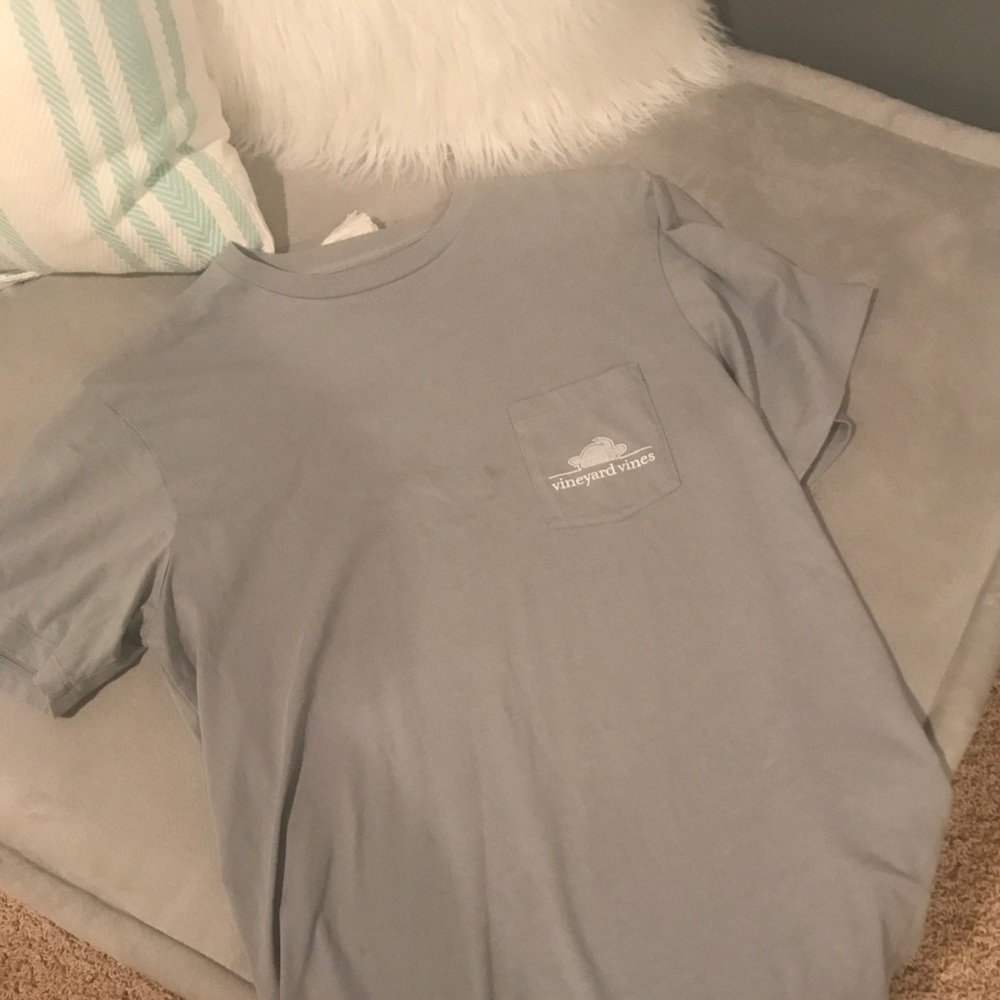 XS Vineyard Vines Turtle Line Pocket T-Shirt