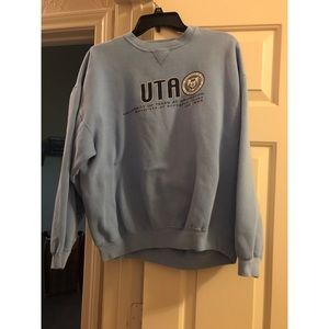 UTA Pullover sweatshirt