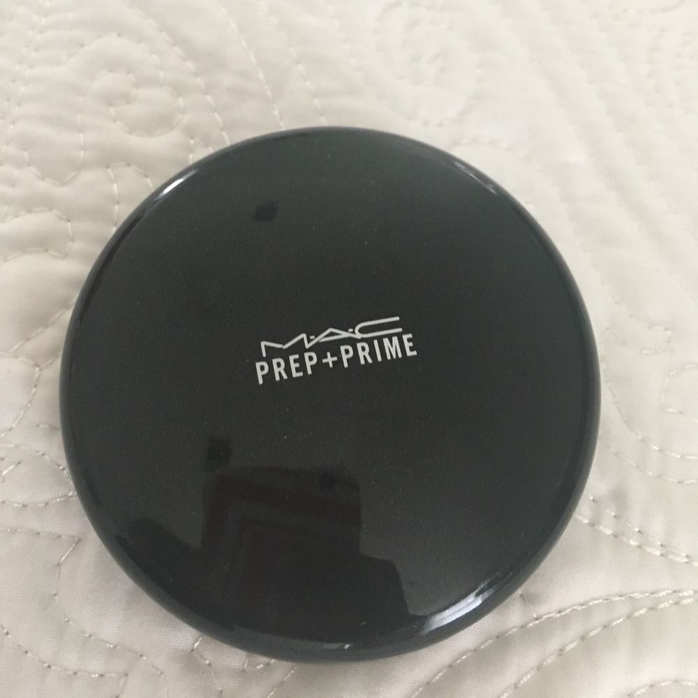 MAC Prep and Prime 💖1-DaySale💖