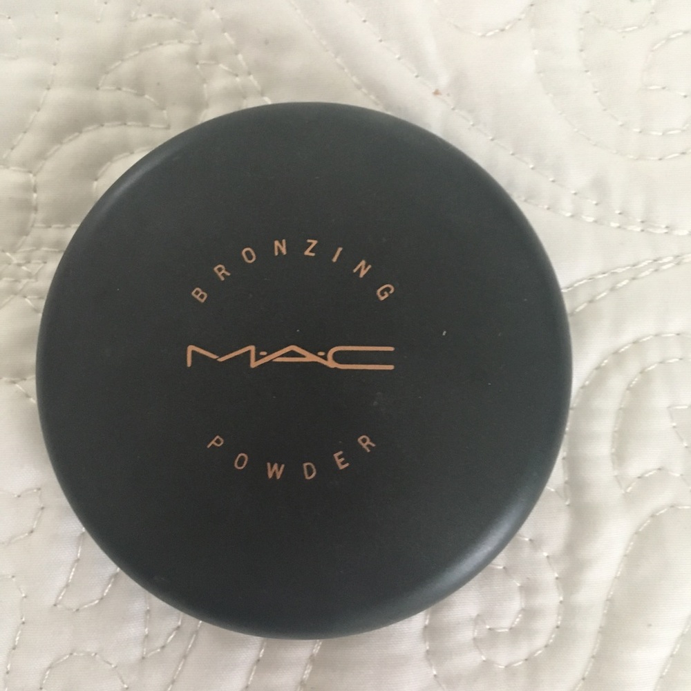 MAC Bronzer 💖1-Day Sale💖