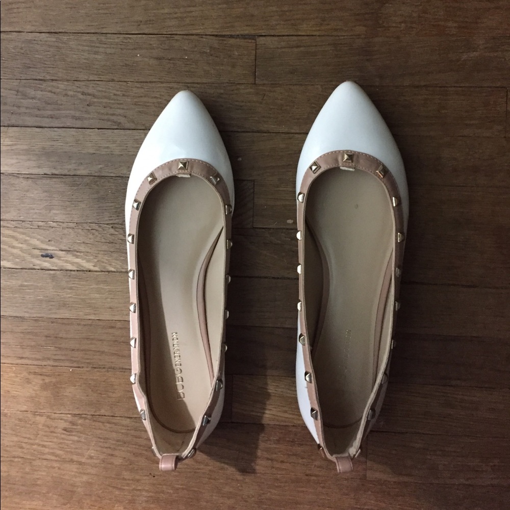 Bcbg generation flats
