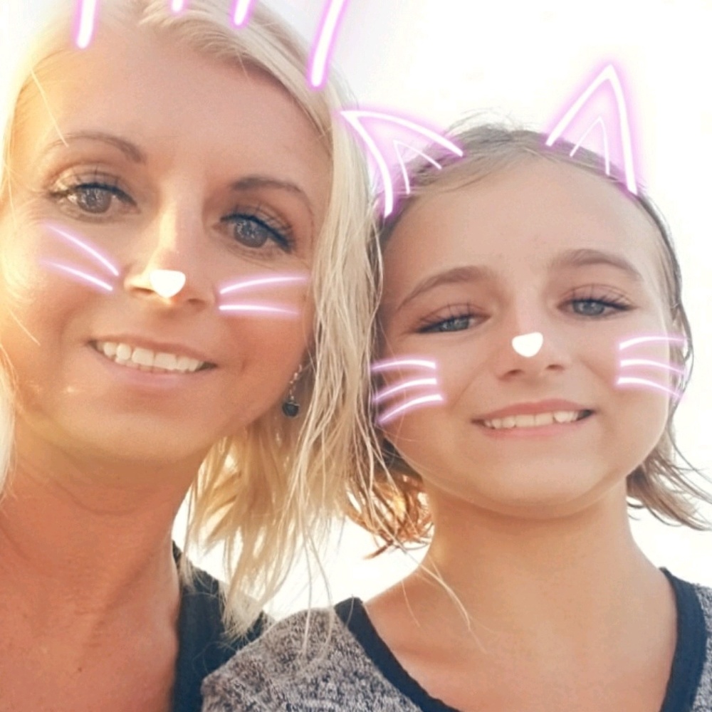 Meet your Posher, Monika