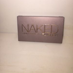 Urban Decay Naked Flushed