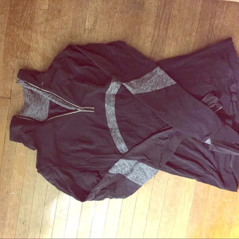 Lululemon black, light jacket
