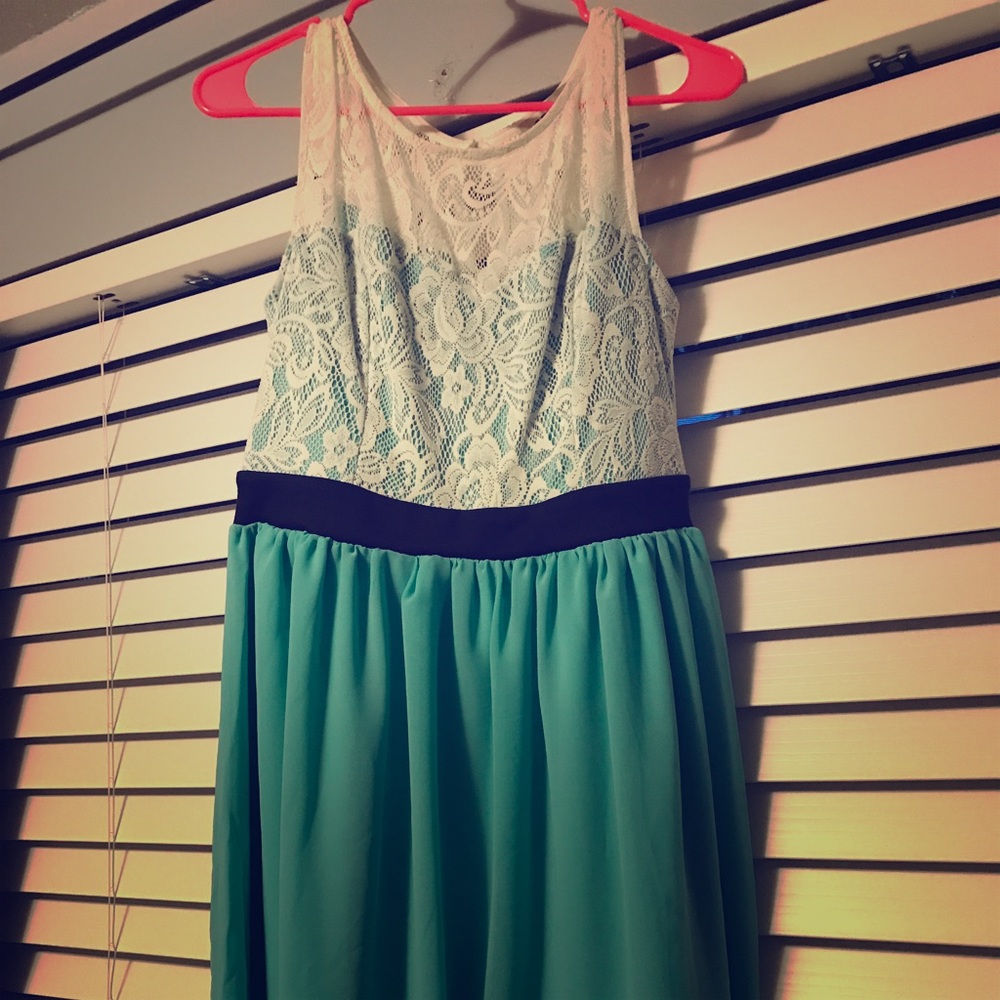 Teal and Lace Dress!! Like New!