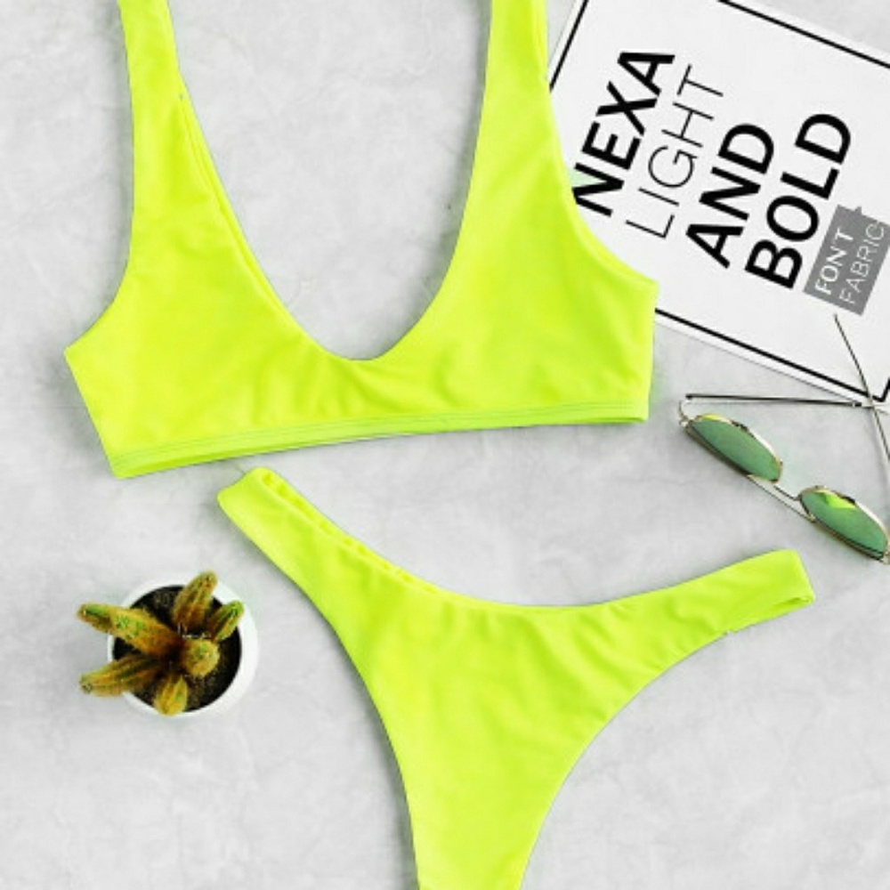 Neon Plungekini
