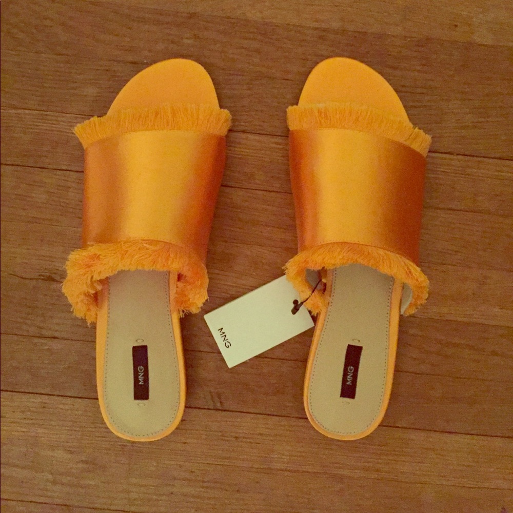 Mango sandals