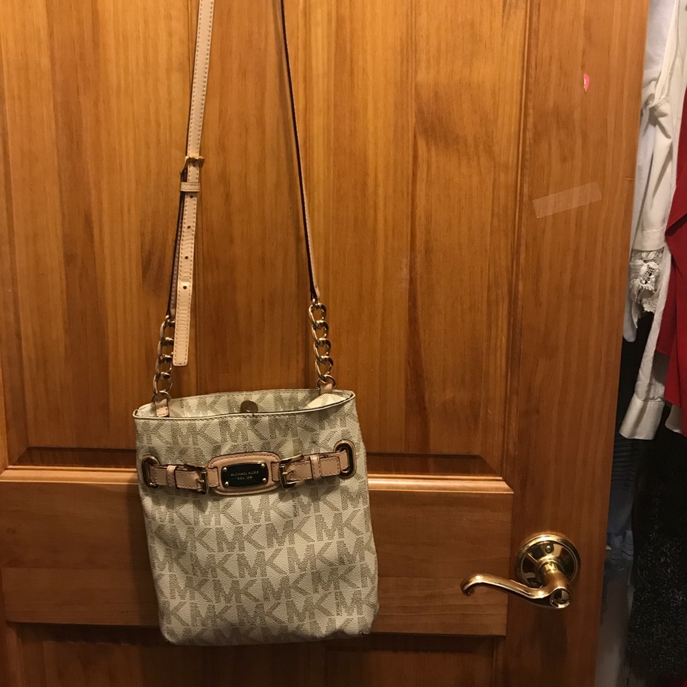 Michael Kors Crossbody