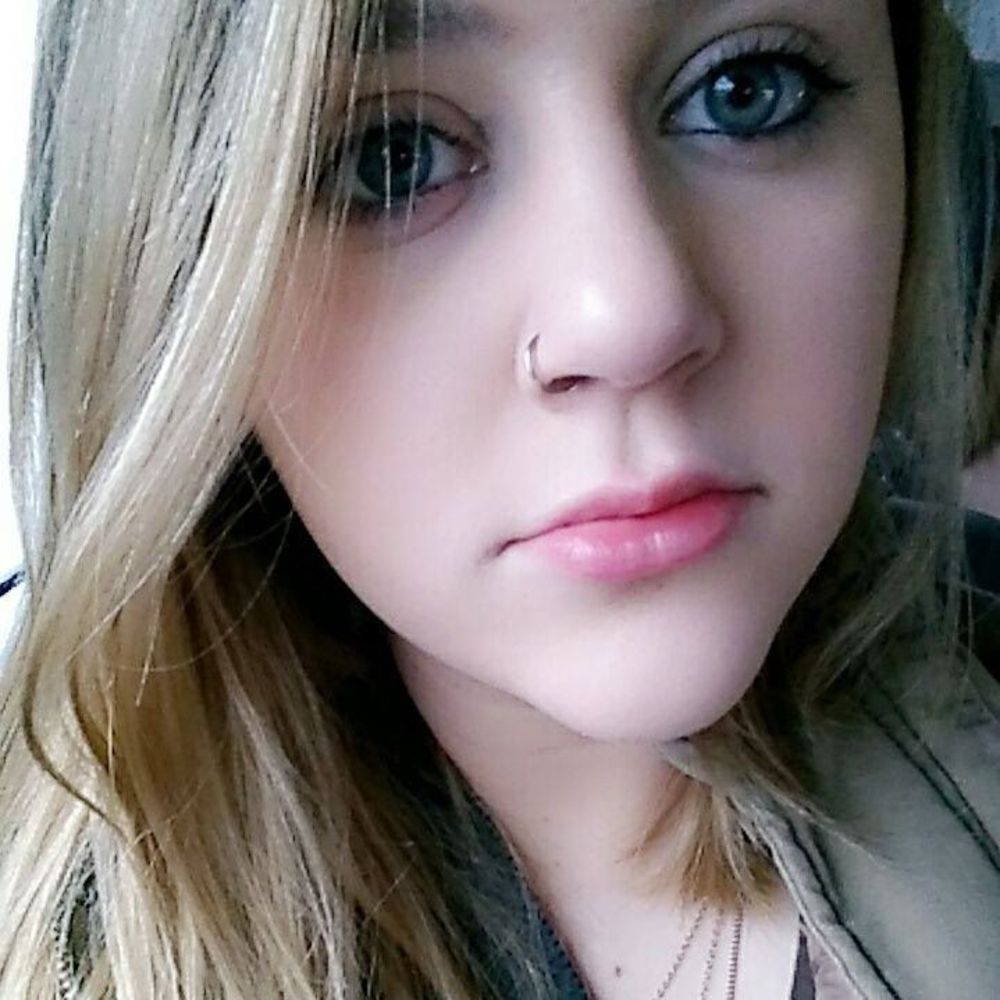 Meet your Posher, Hailey