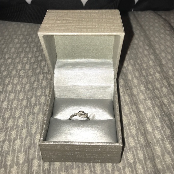 Promise Ring - Picture 2 of 2