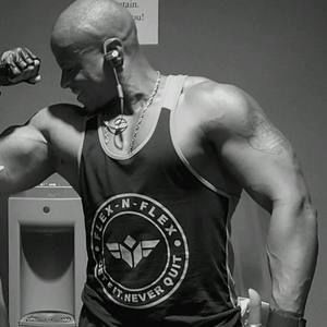 Meet your Posher, Aaron