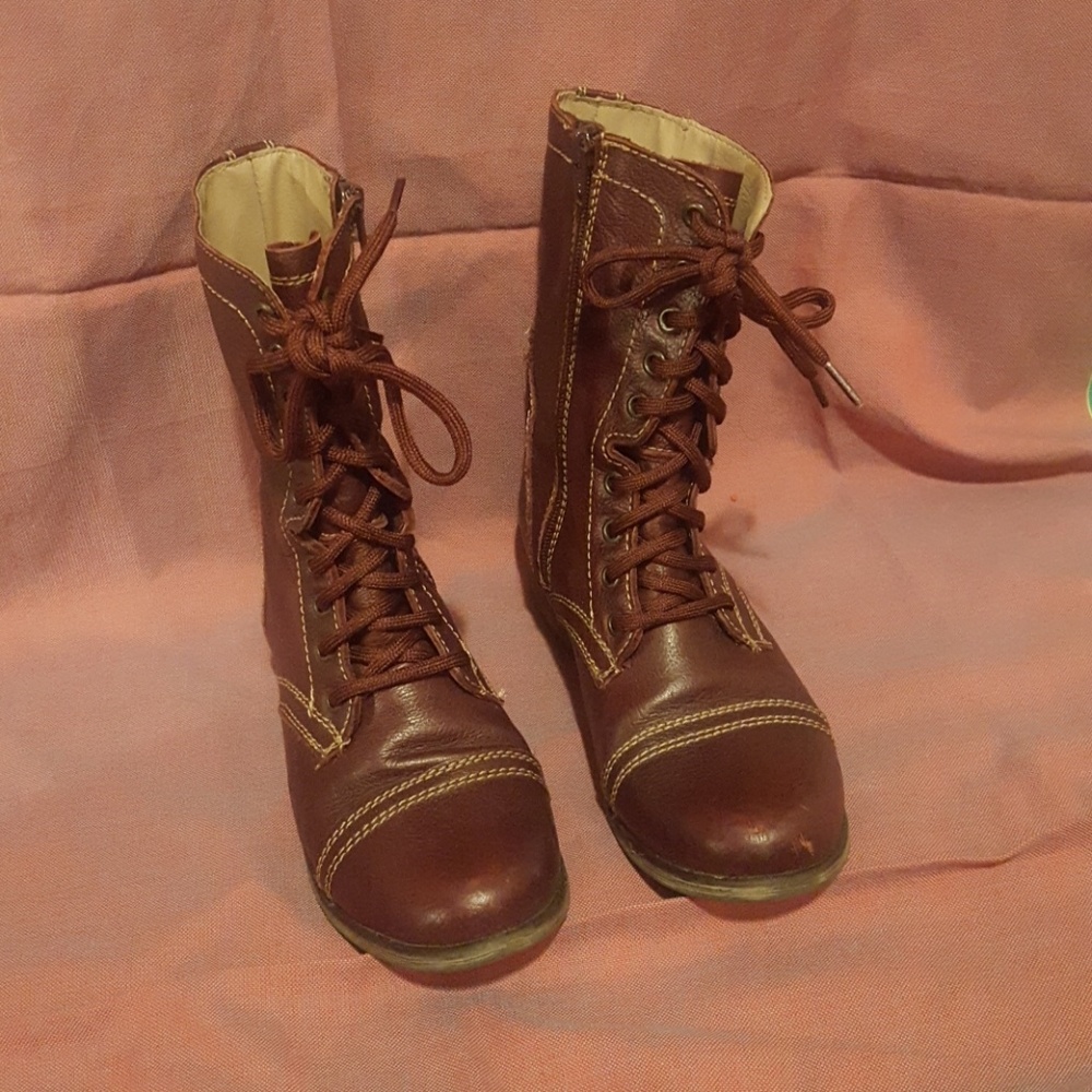 Steve madden combat boots