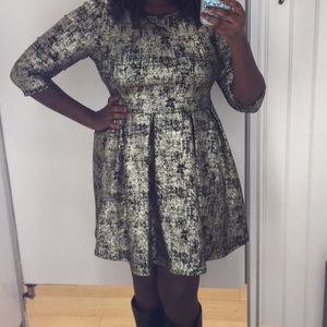 ONE ❤️ CLOTHING Black & Gold Metallic Dress