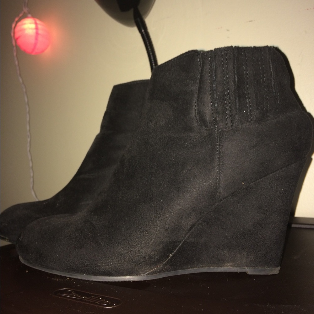 Suede Black Wedges