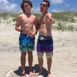 Meet your Posher, Simon