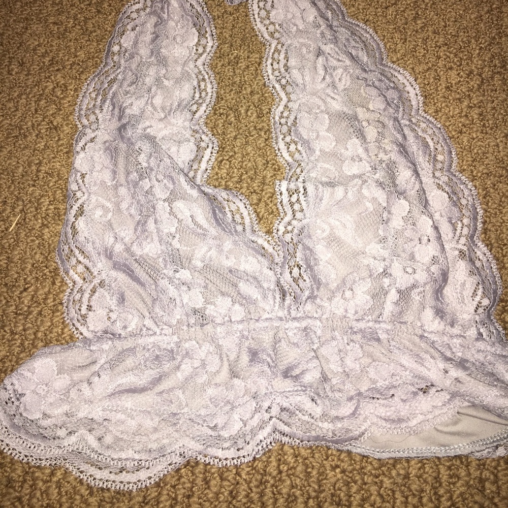 2 bralettes - Picture 2 of 3