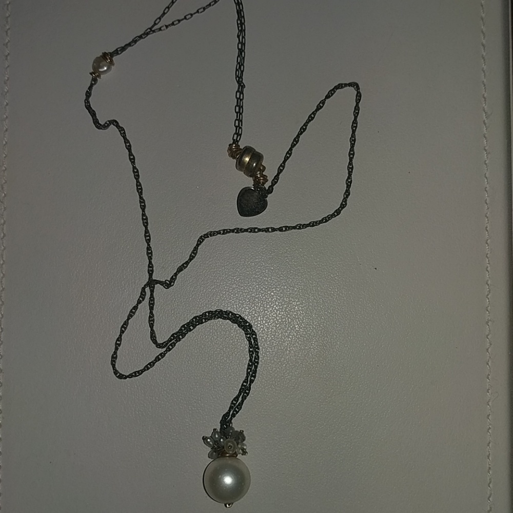 Pearl with aquamarine and seed pearl decoration