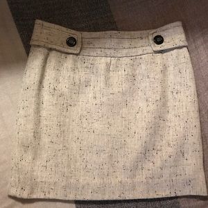 LIMITED BRANDS SUPER CUTE SKIRT