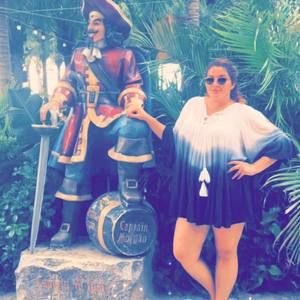 Meet your Posher, Elcin