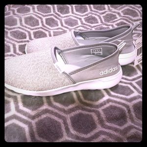 New W/ Tags Memory Foam ADIDAS