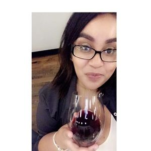Meet your Posher, Kimmie