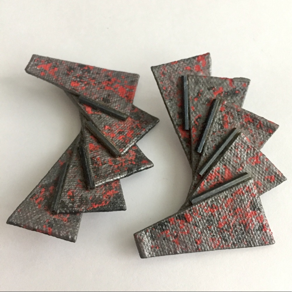 Vintage geometric triangle earrings