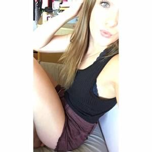 Meet your Posher, Deanna