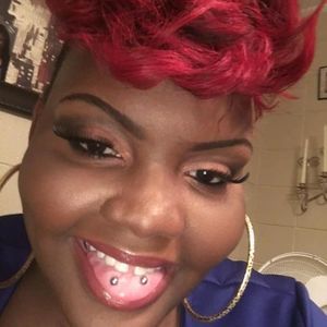Meet your Posher, Ebony