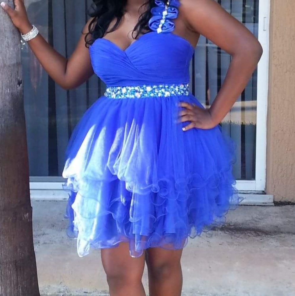 "The Dancing Queen" Prom dress/8th grade dance