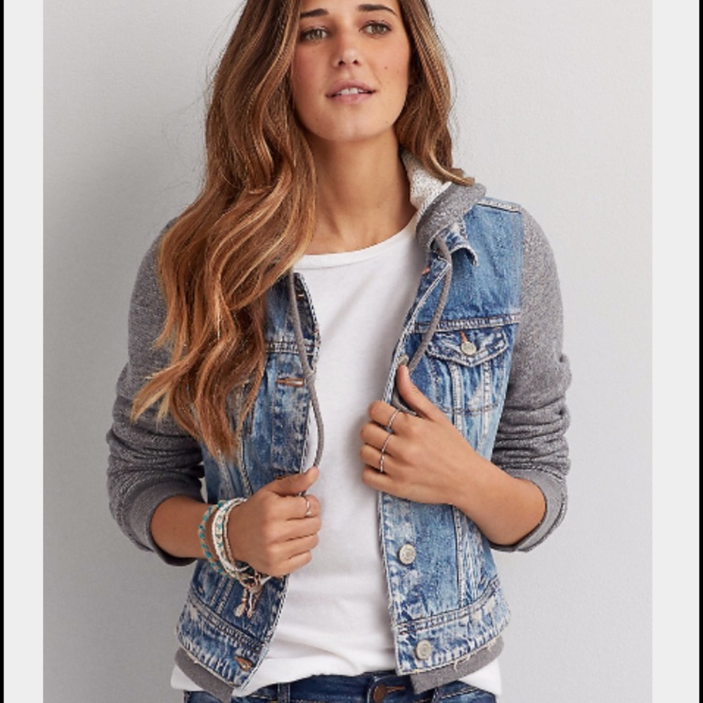 American Eagle Jean Jacket/Hoodie