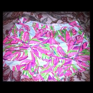 Lily Pulitzer Buttercup shorts size 6
