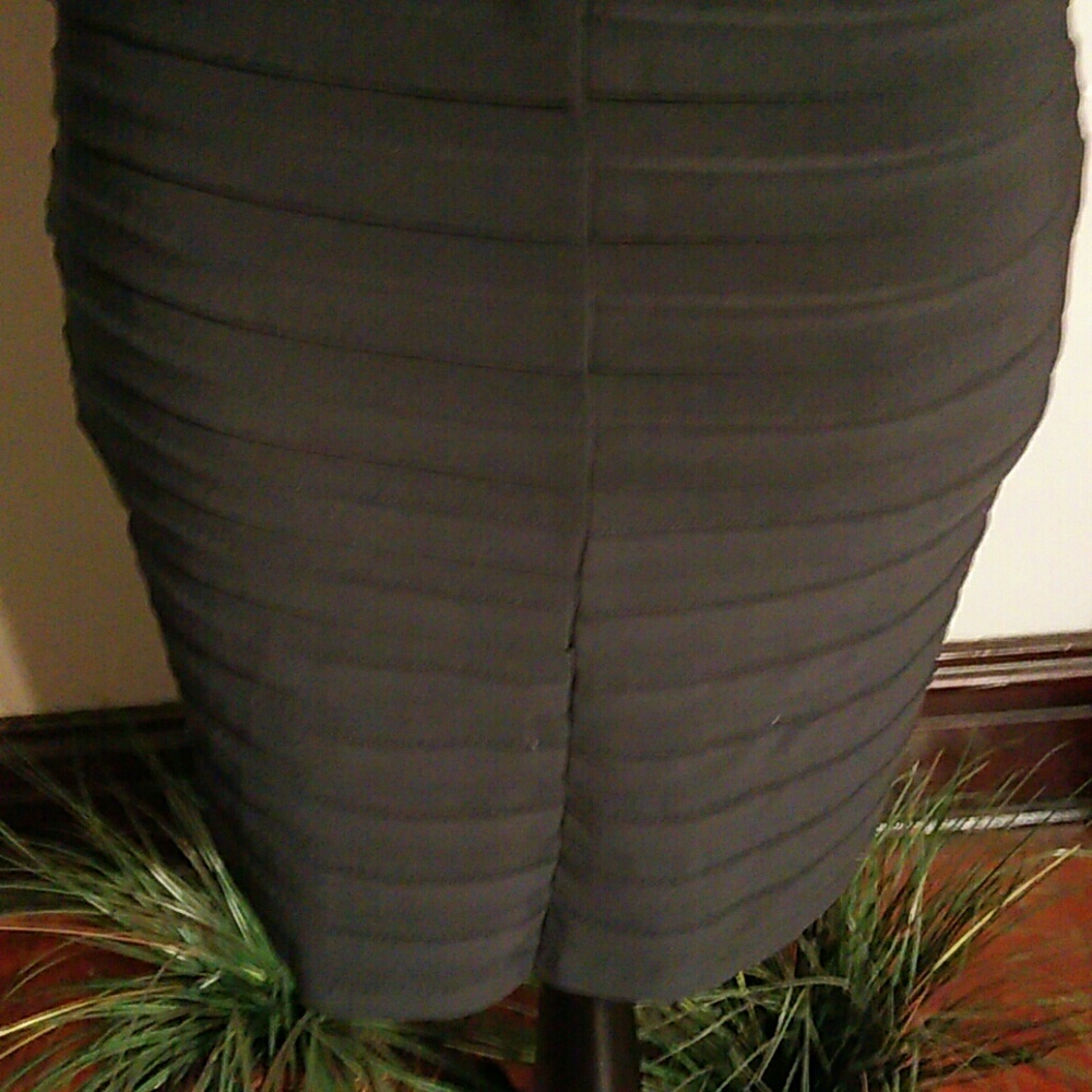 Take Me Out On The Town Dress - Picture 4 of 8