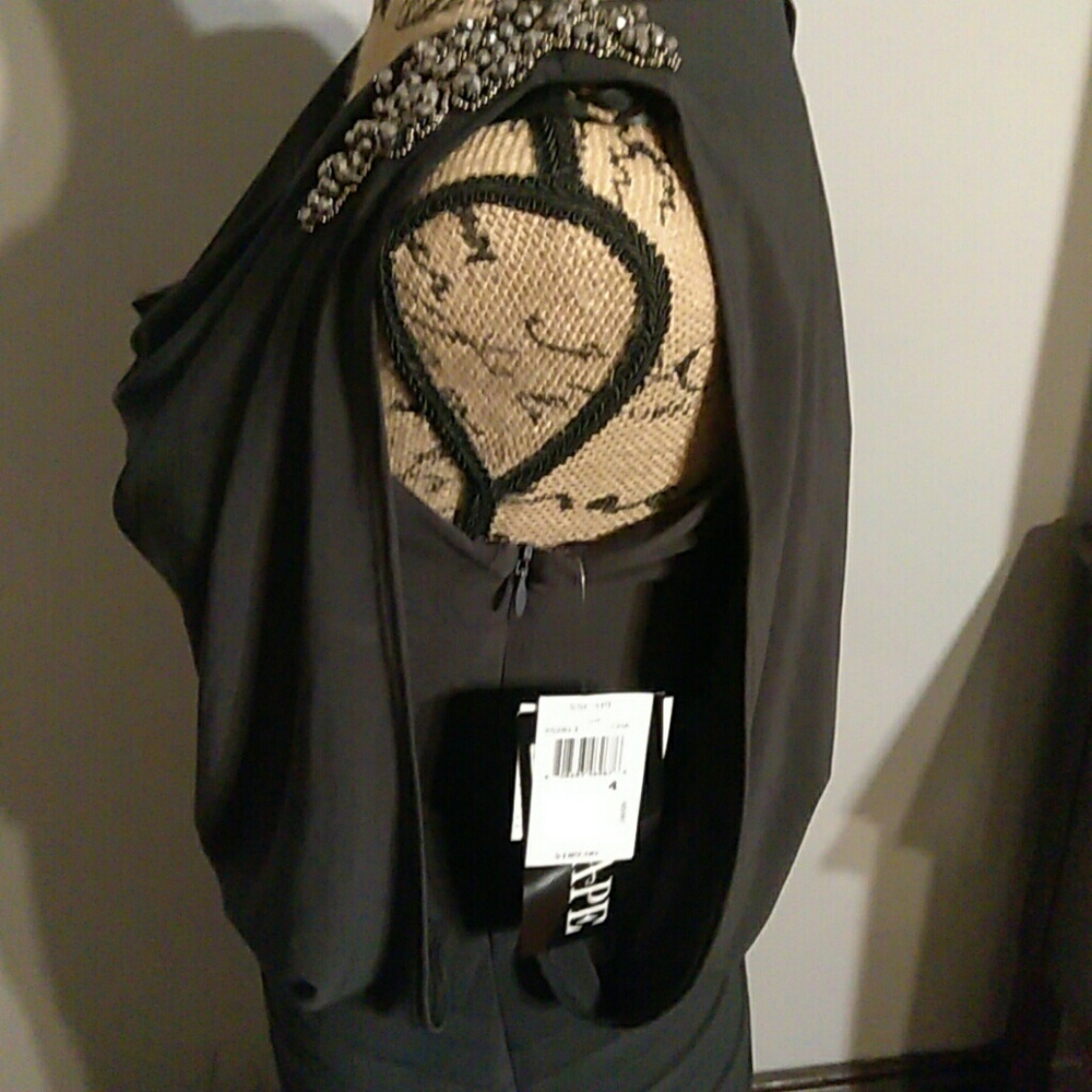 Take Me Out On The Town Dress - Picture 5 of 8