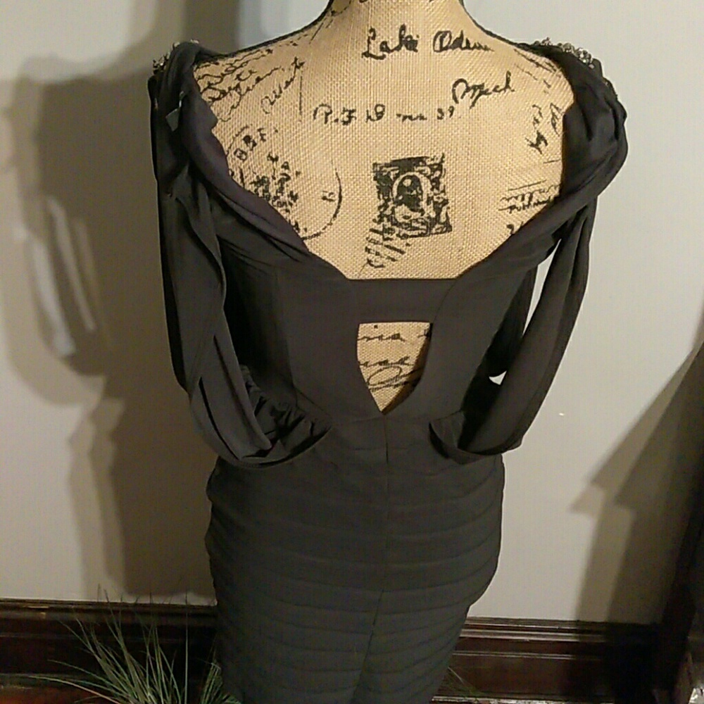 Take Me Out On The Town Dress - Picture 7 of 8