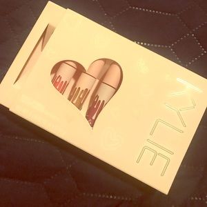 Kylie Jenner Bday Matte Mini Lipstick