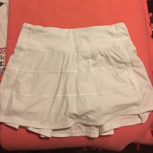 LULULEMON SKIRT