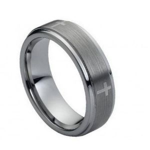 Tungsten ring with cross engraving
