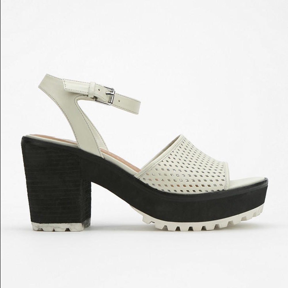 Dolce Vita Platform Sandal - Rue 7