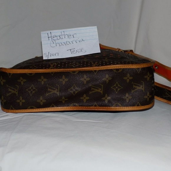 Authentic LIMITED EDITION Louis Vuitton Musette - Picture 7 of 8