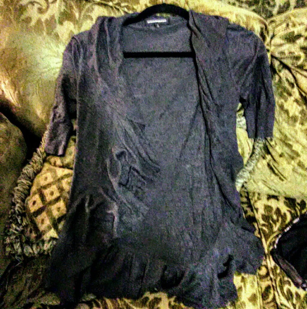 EUC EXPRESS SZ SMALL  3/4 LENGTH CARDIGAN