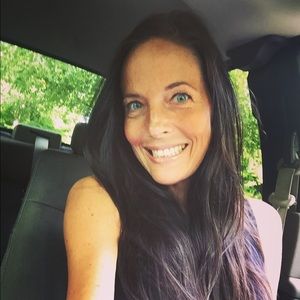 Meet your Posher, Joy