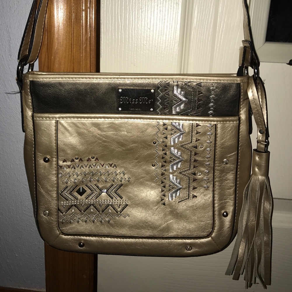 🎉Miss Me Crossbody Purse🎉