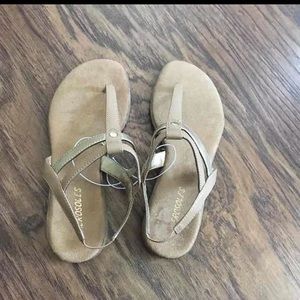 Nude sandals