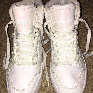 Adidas NEO sneakers