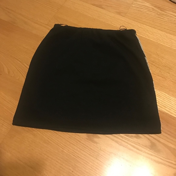 Sequin skirt - Picture 2 of 2