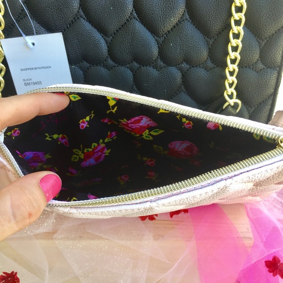 Betsey Johnson Tote Bag ๐PRICE FIRM๐ - Picture 7 of 8