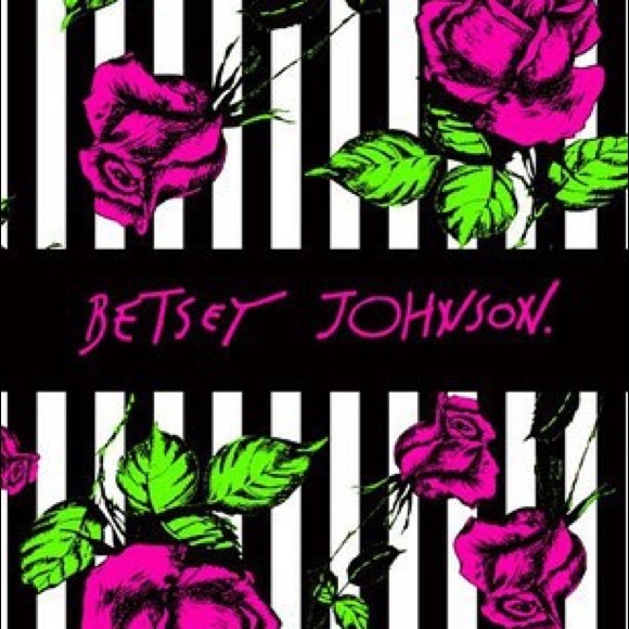 Betsey Johnson Tote Bag ๐PRICE FIRM๐ - Picture 8 of 8